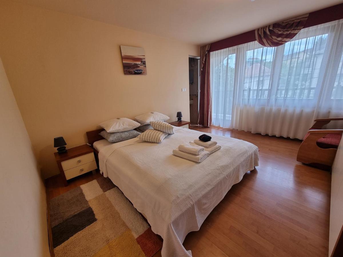 Abigel 2 Vendeghaz Hotell Miskolc Exteriör bild
