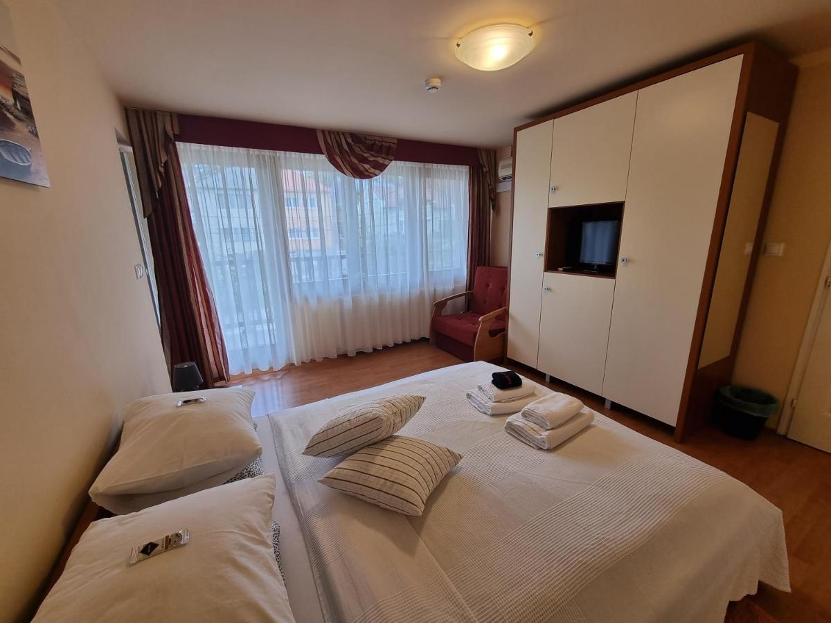 Abigel 2 Vendeghaz Hotell Miskolc Exteriör bild