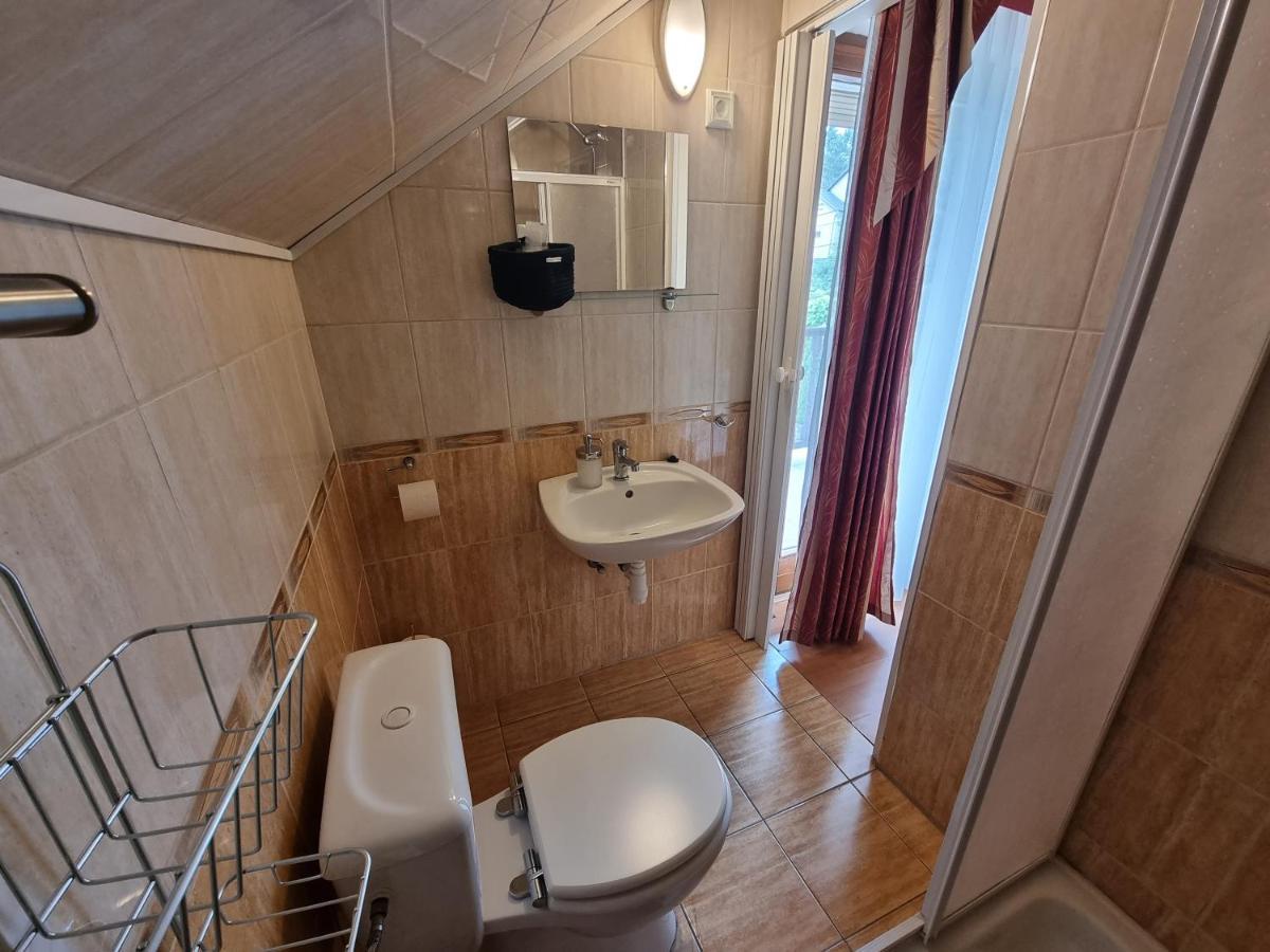 Abigel 2 Vendeghaz Hotell Miskolc Exteriör bild