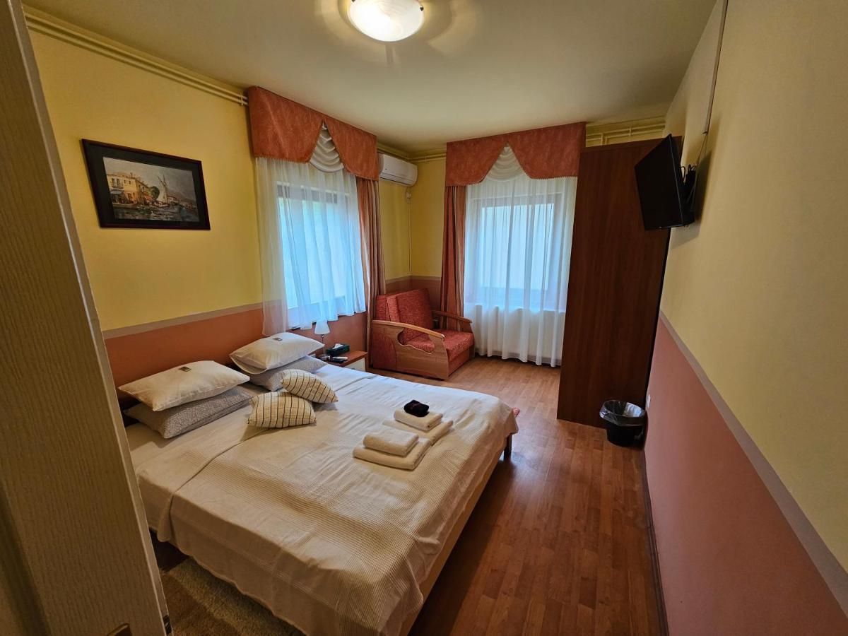 Abigel 2 Vendeghaz Hotell Miskolc Exteriör bild