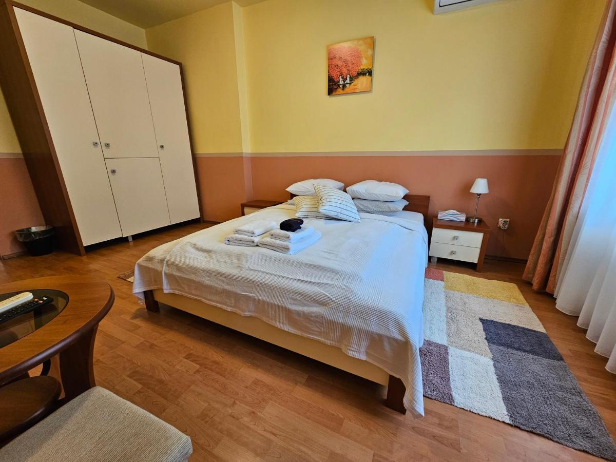 Abigel 2 Vendeghaz Hotell Miskolc Exteriör bild